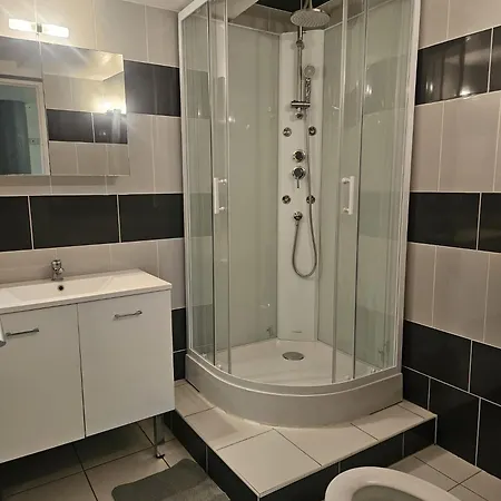 Appartement De La Pyramide