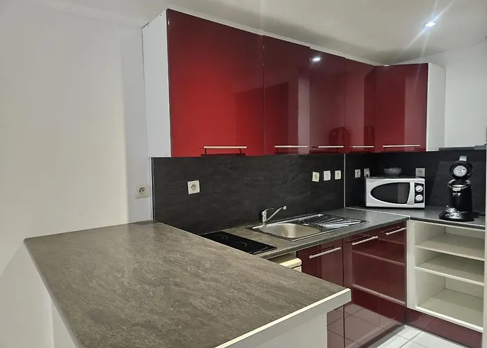 Apartament De La Pyramide Alençon