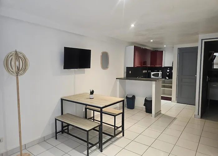 Appartement De La Pyramide